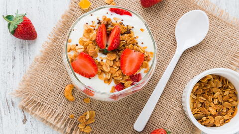 Homemade Yogurt Guide: Easy Methods for Creamy Results